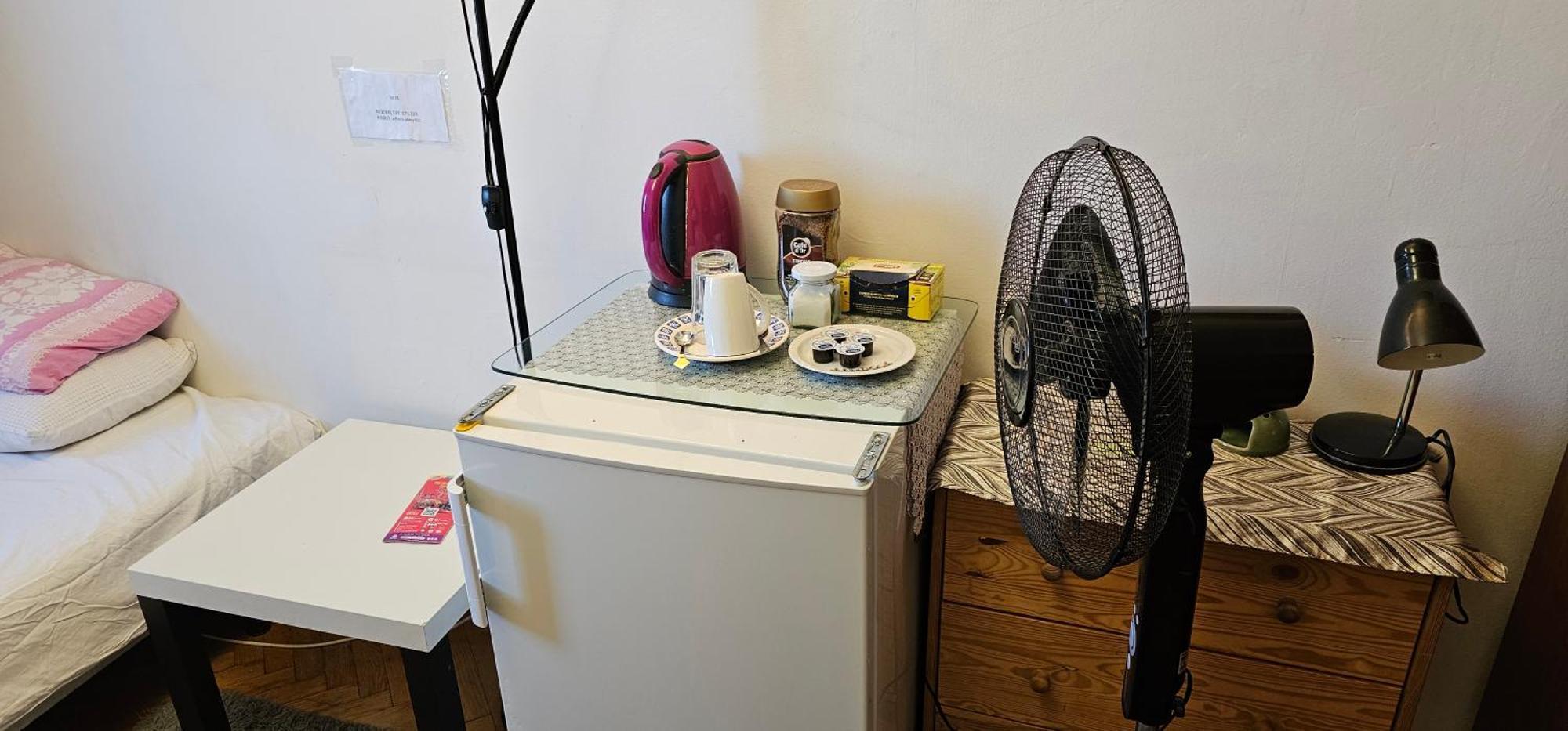 Homestay Oddzielny We Wspolnym Mieszkaniu Warsaw